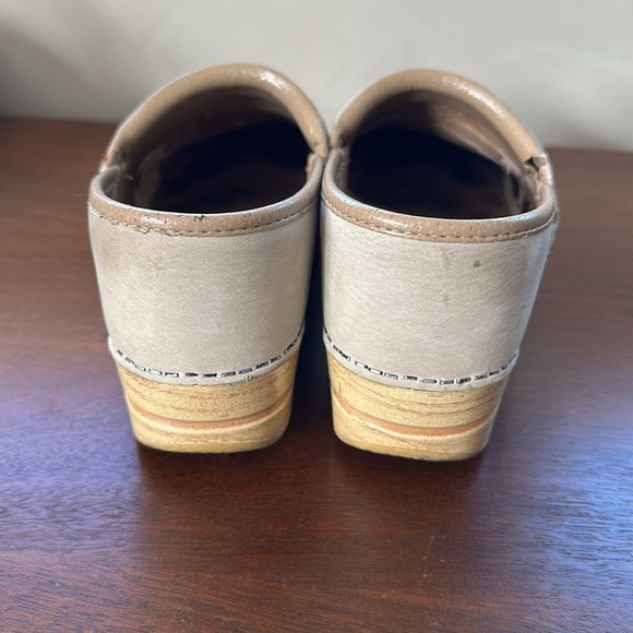 Dansko clogs - Picture 4 of 7